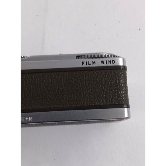 Vintage Mamiya 16 Automatic Camera & Case- turns on - Picture 11 of 11